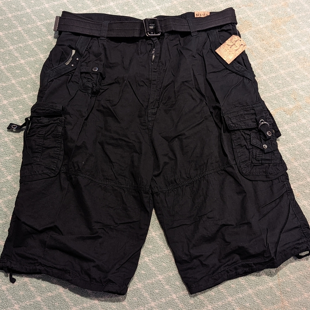 Navy blue cargo shorts with belt size 48